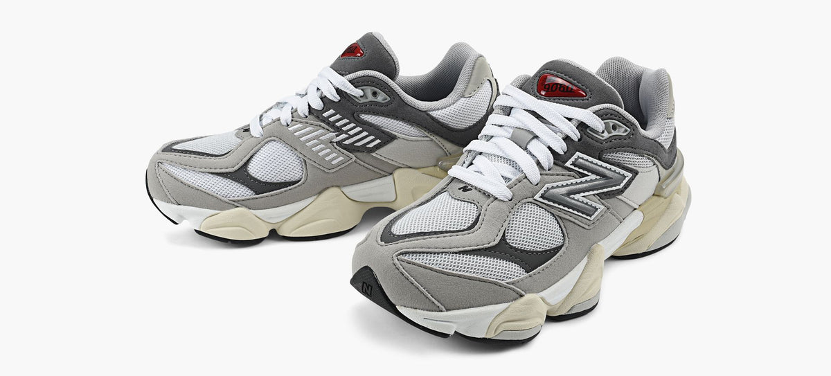 NEW BALANCE 9060 in GREY view 4