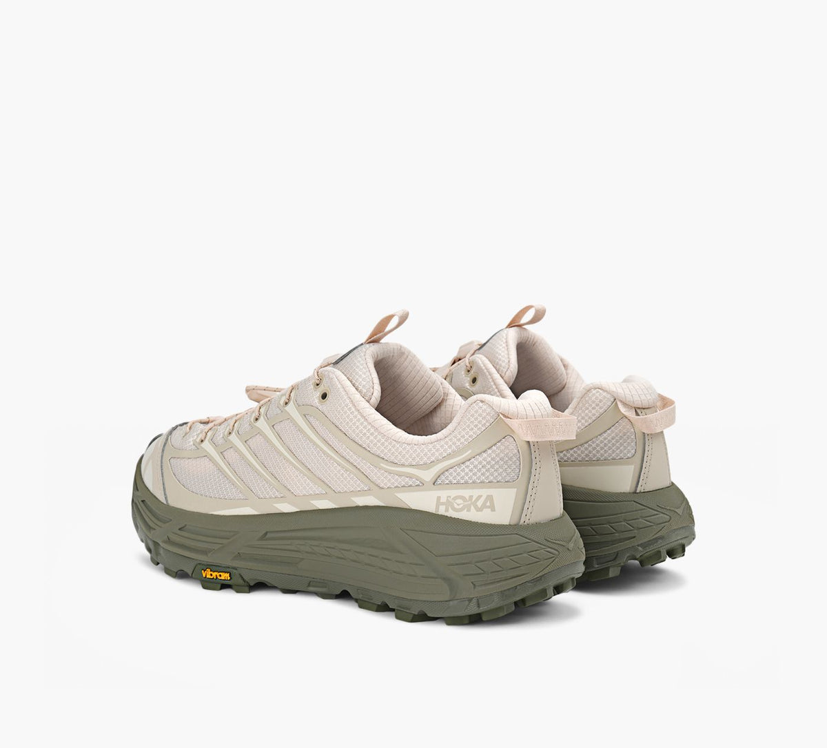 HOKA UMAFATETHREE2 en TAUPE vue 3