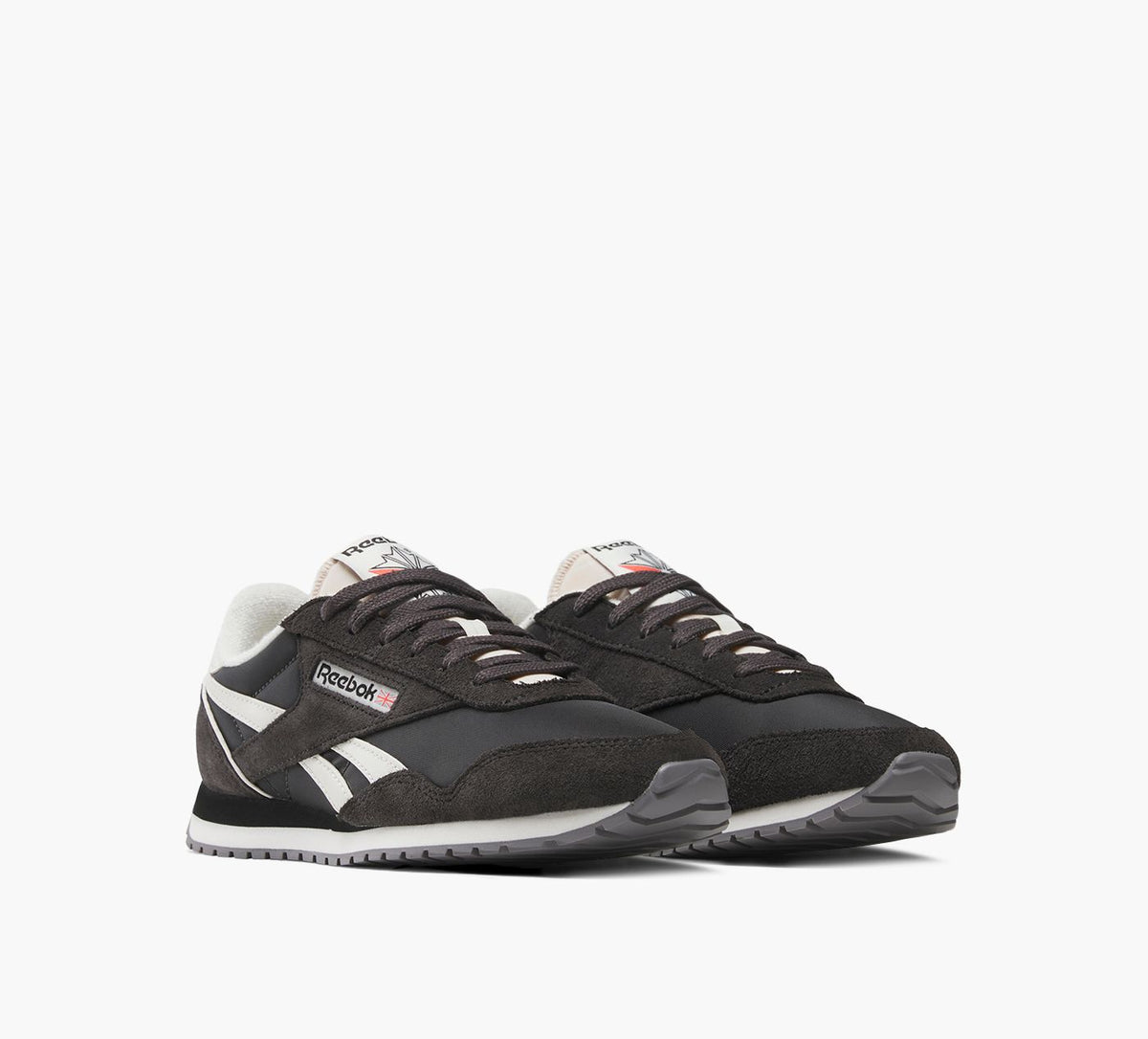 REEBOK CLASSICAZ in BLACK view 2