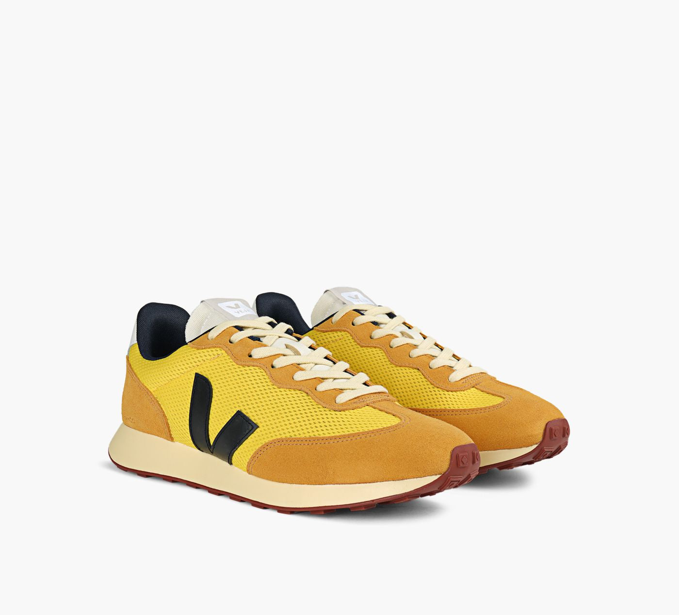 VEJA RIOBRANCO in YELLOW view 2