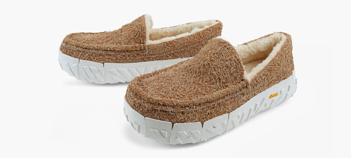 UGG ASCOTWRAPTECH en TAN vue 4