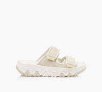 UGG CAPTRAILSTRAPSLIDE in BEIGE