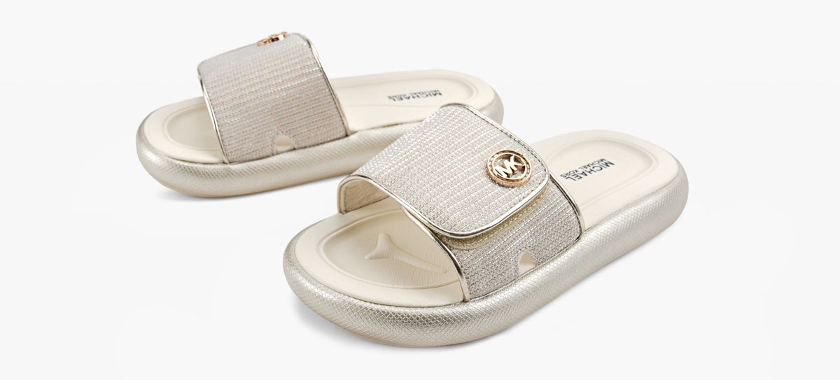 MICHAEL KORS TONGPOSIE en OR vue 4