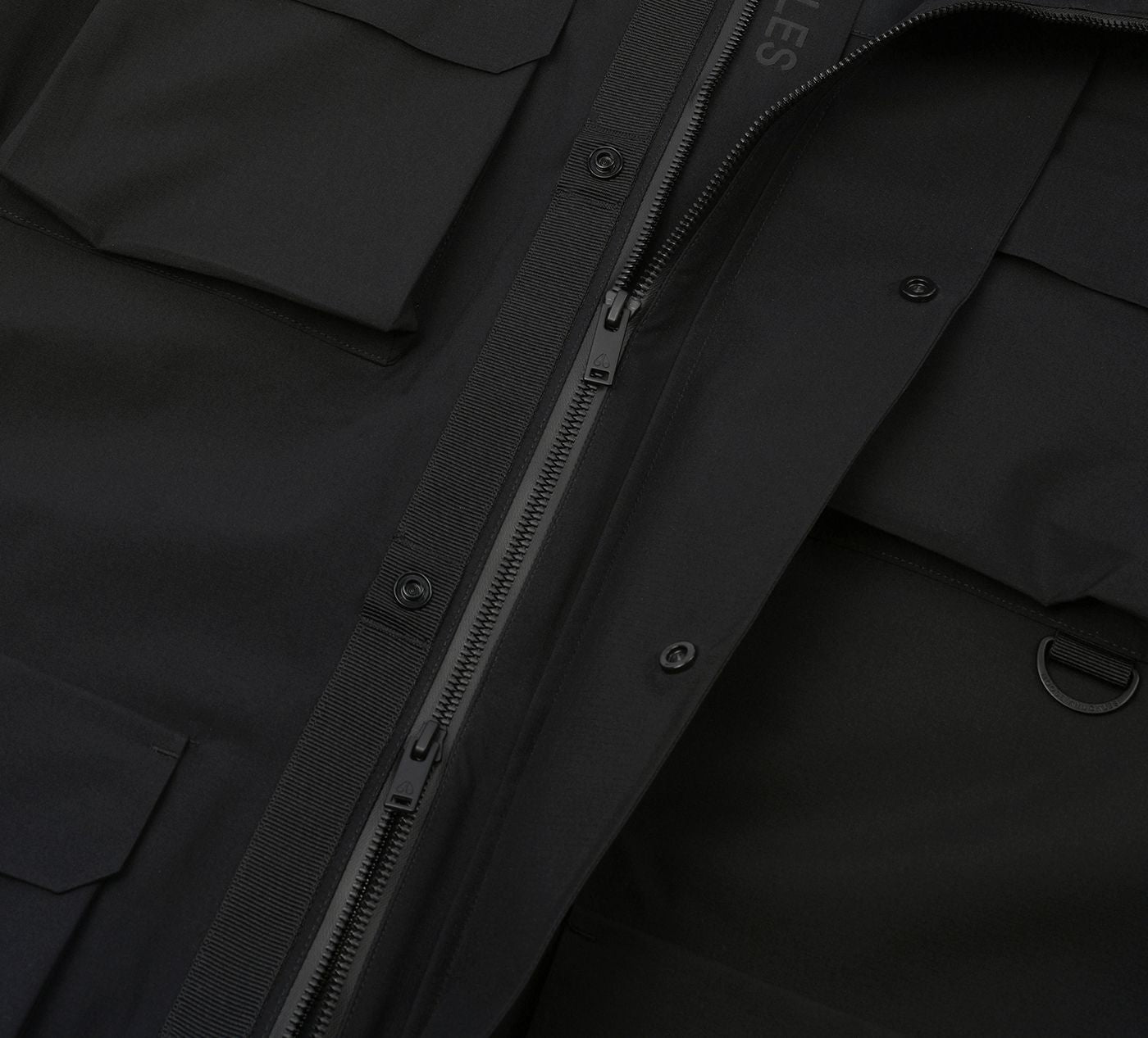 MOOSE KNUCKLES MANSFIELDRAINJACKET in BLACK view 9