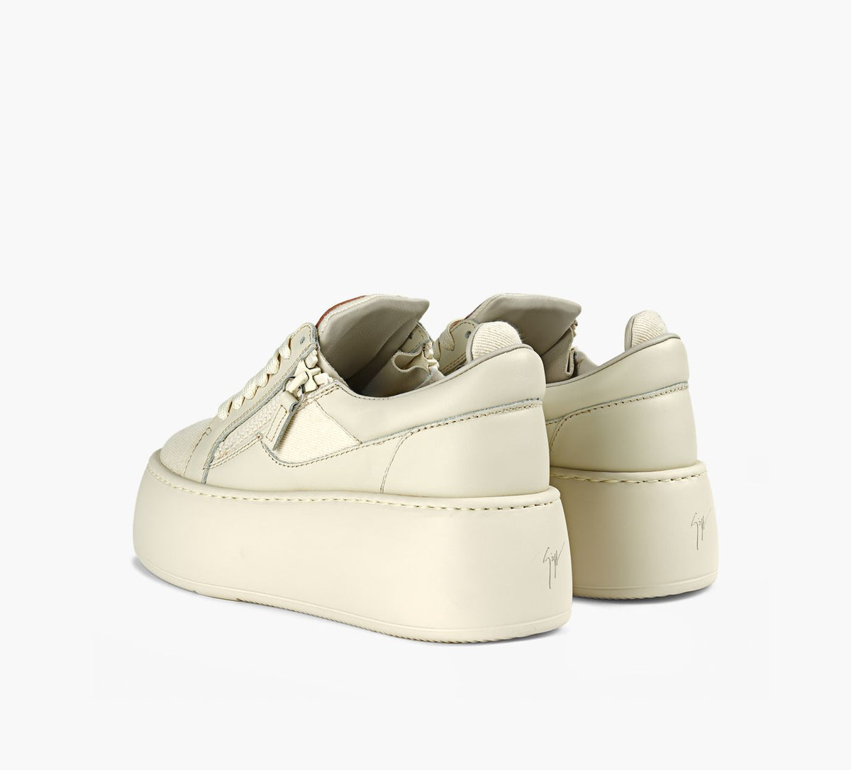 GIUSEPPE ZANOTTI GZ94MAXI en BEIGE vue 3