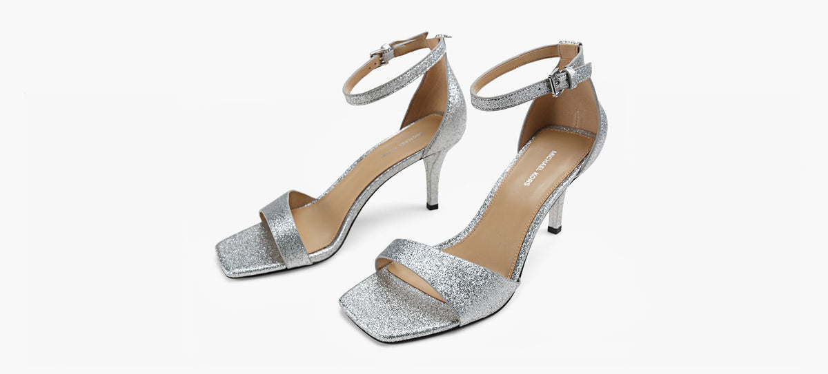 MICHAEL KORS SANDALETALONJAIDA en ARGENT vue 4
