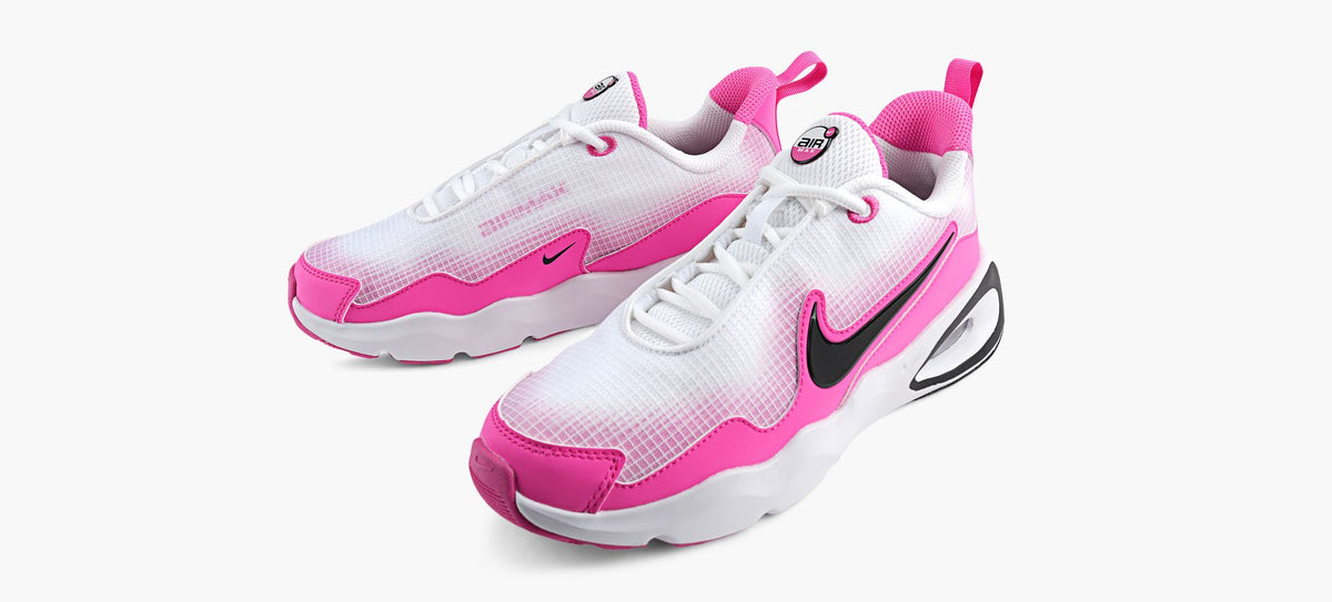 NIKE AIRMAXNOVA in WHITE view 4