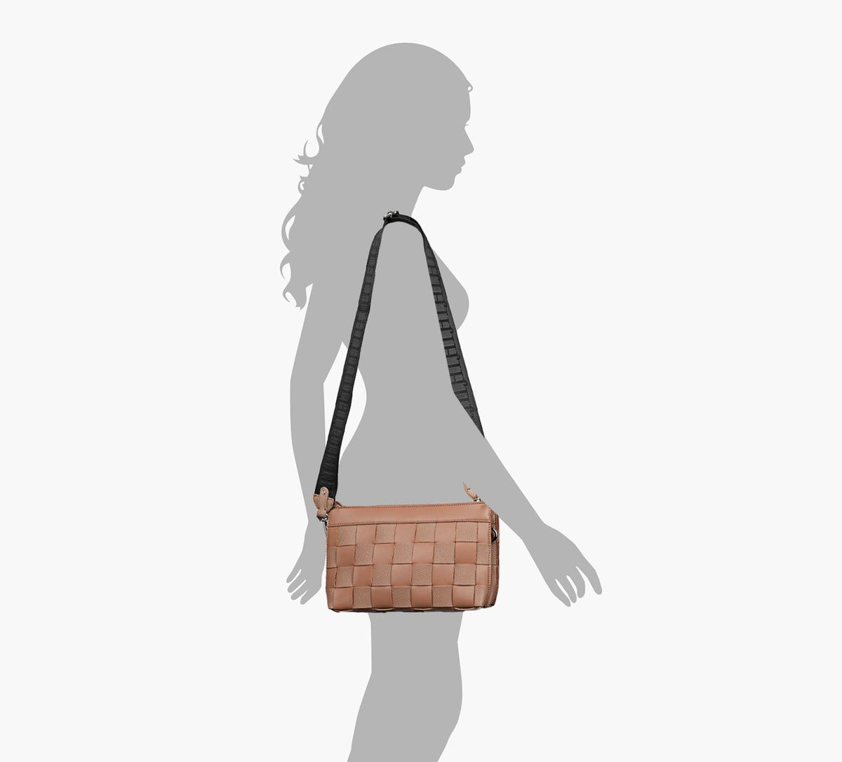 ILSE JACOBSEN SQUAREBRAIDSHOULDERBAG in TAN view 2