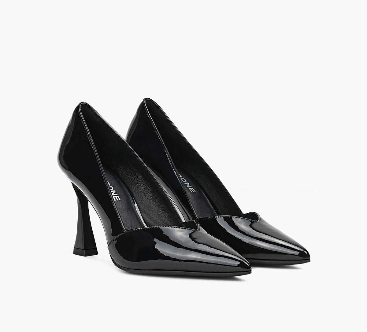 WISHBONE STELLAPUMP in BLACK view 2