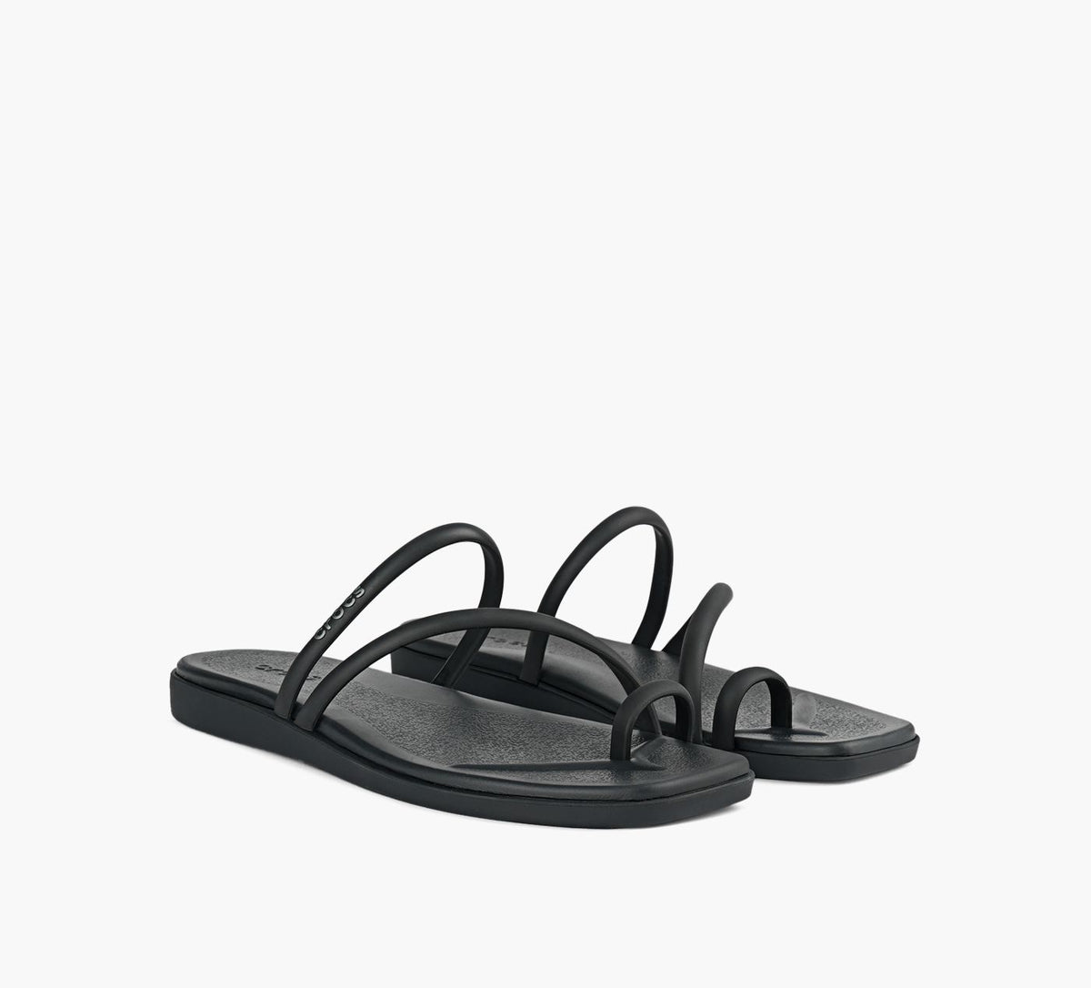 CROCS MIAMITOELOOP in BLACK view 2