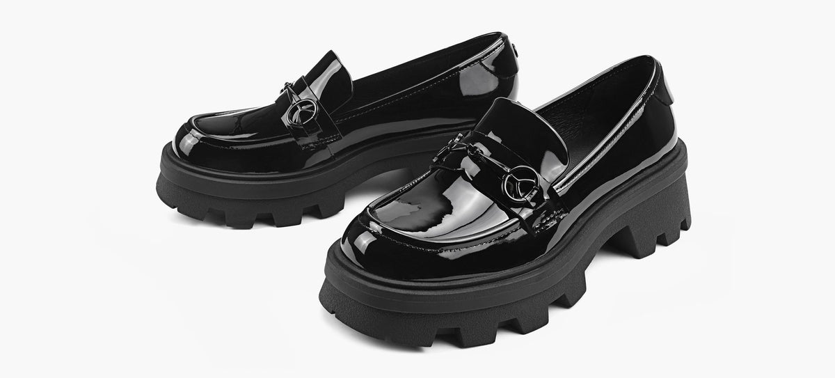 WISHBONE EMBERLOAFER in BLACK view 4
