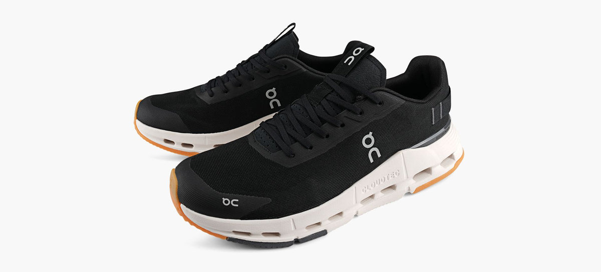 ON CLOUDNOVAFORM2 in BLACK view 4
