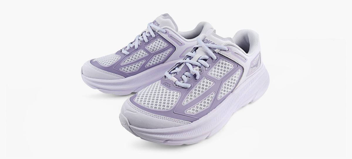 HOKA CLIFTONONE9 en VIOLET vue 4
