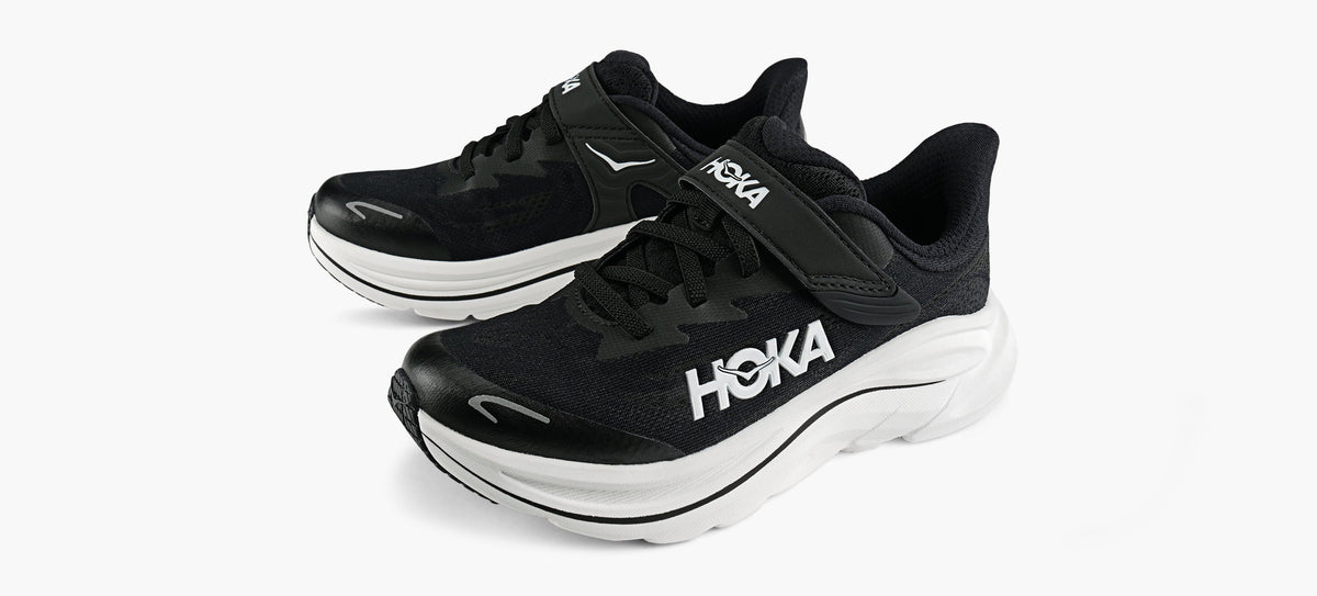 HOKA CLIFTON10 in BLACK view 4