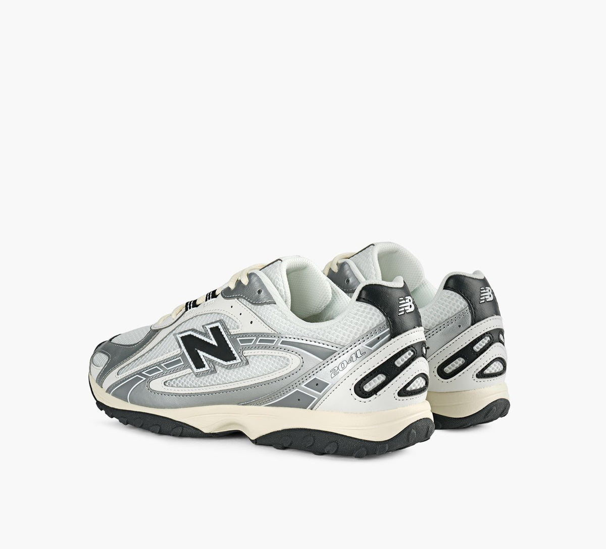 NEW BALANCE 204L in GREEN view 3