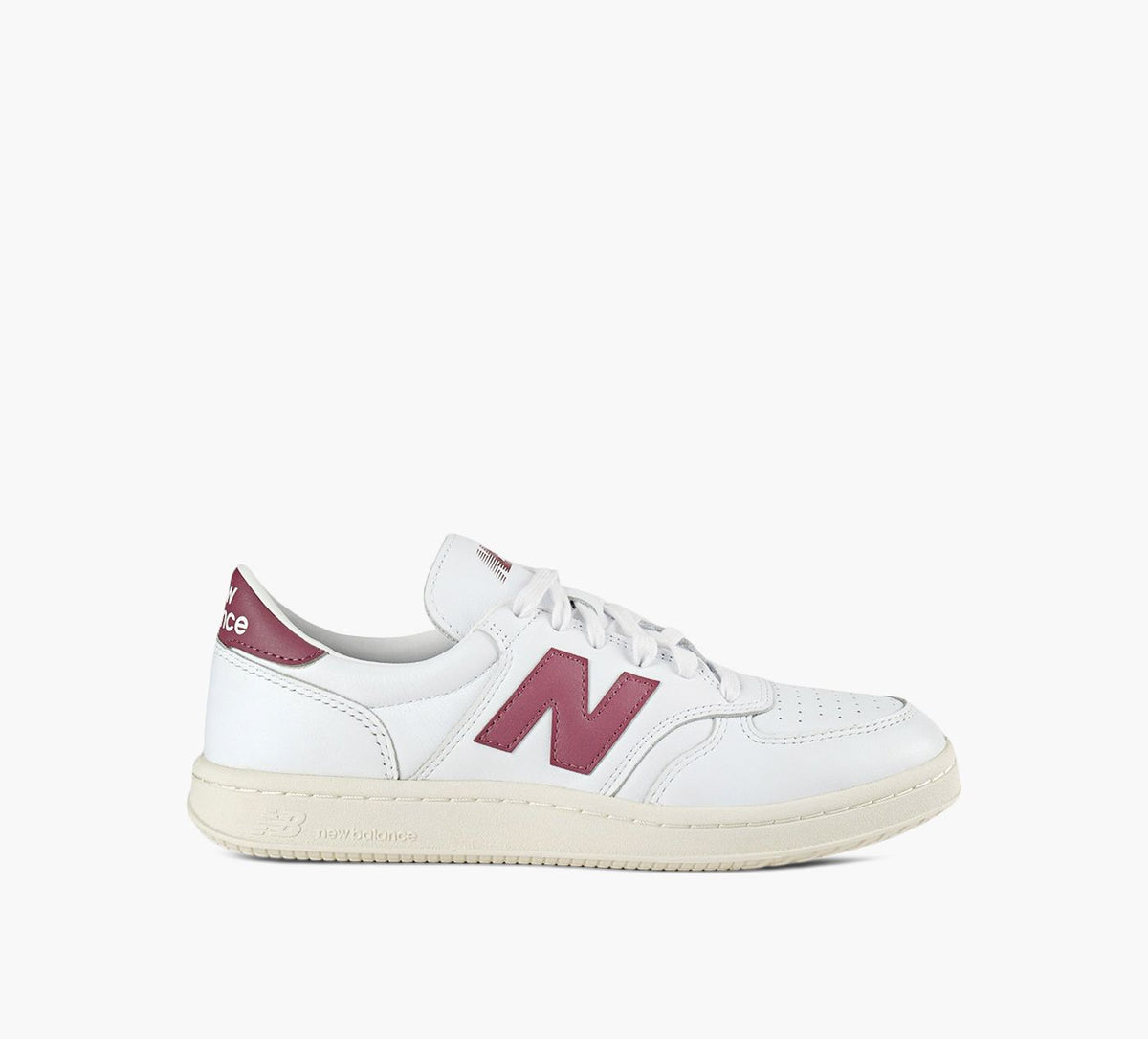 NEW BALANCE T500 in WHITE