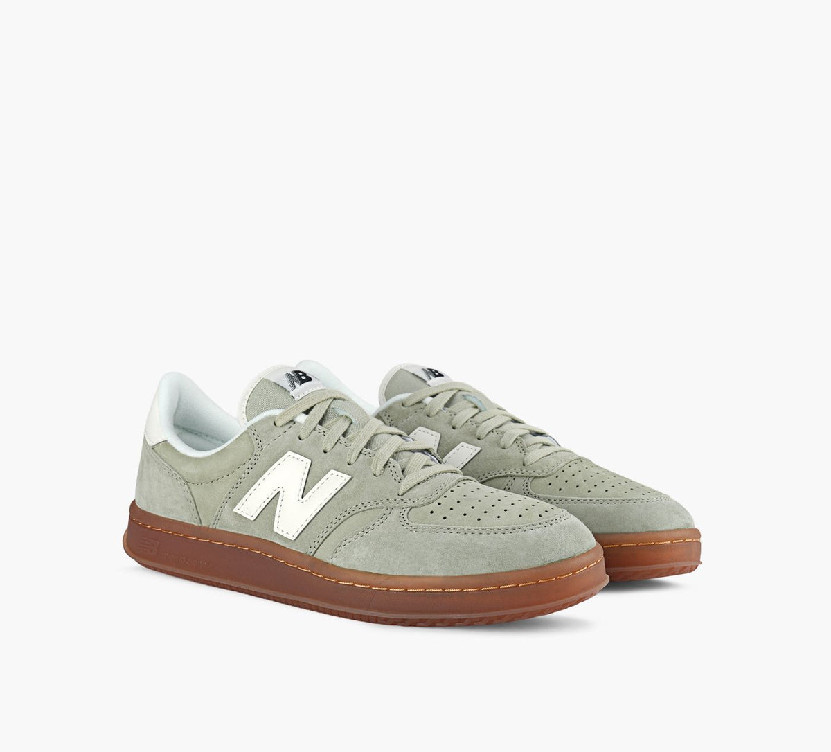 NEW BALANCE T500 in GREEN view 2