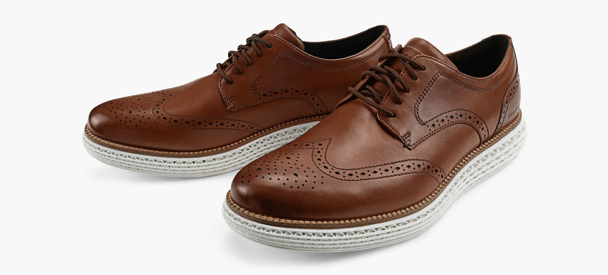 COLE HAAN OXFORDWINGTIP en TAN vue 4