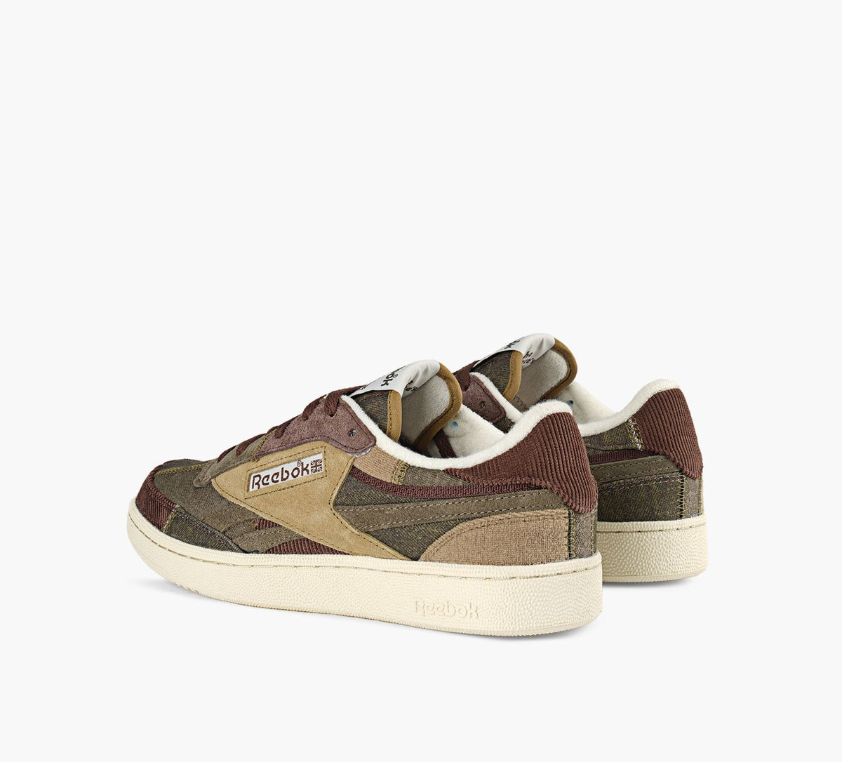 REEBOK CLUBCREVENGEVINTAGEII in KHAKI view 3