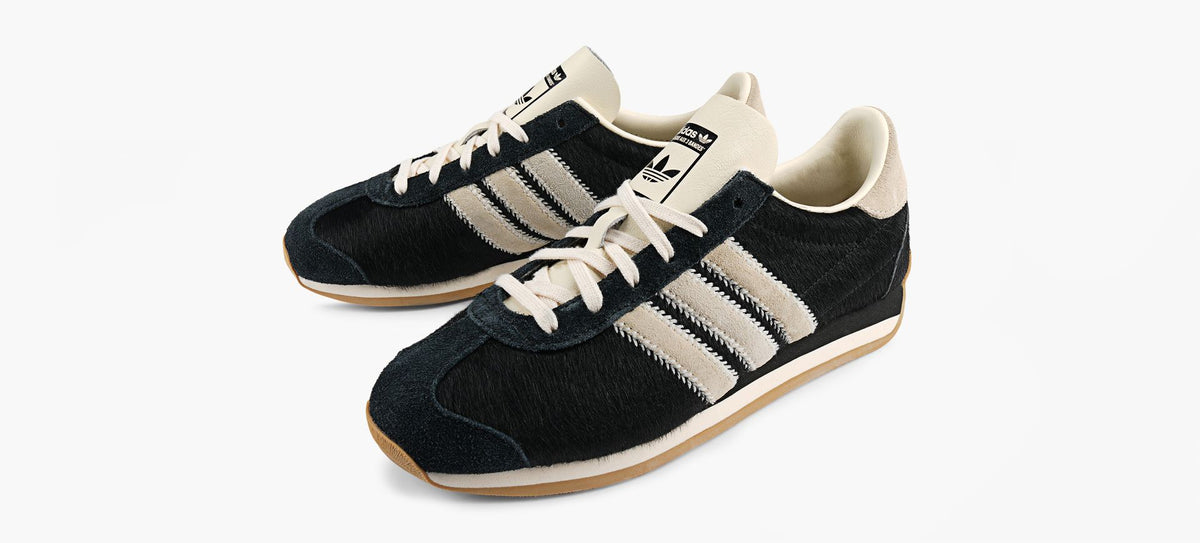 ADIDAS COUNTRYOG in BLACK view 4