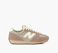 NEW BALANCE 471 in TAUPE