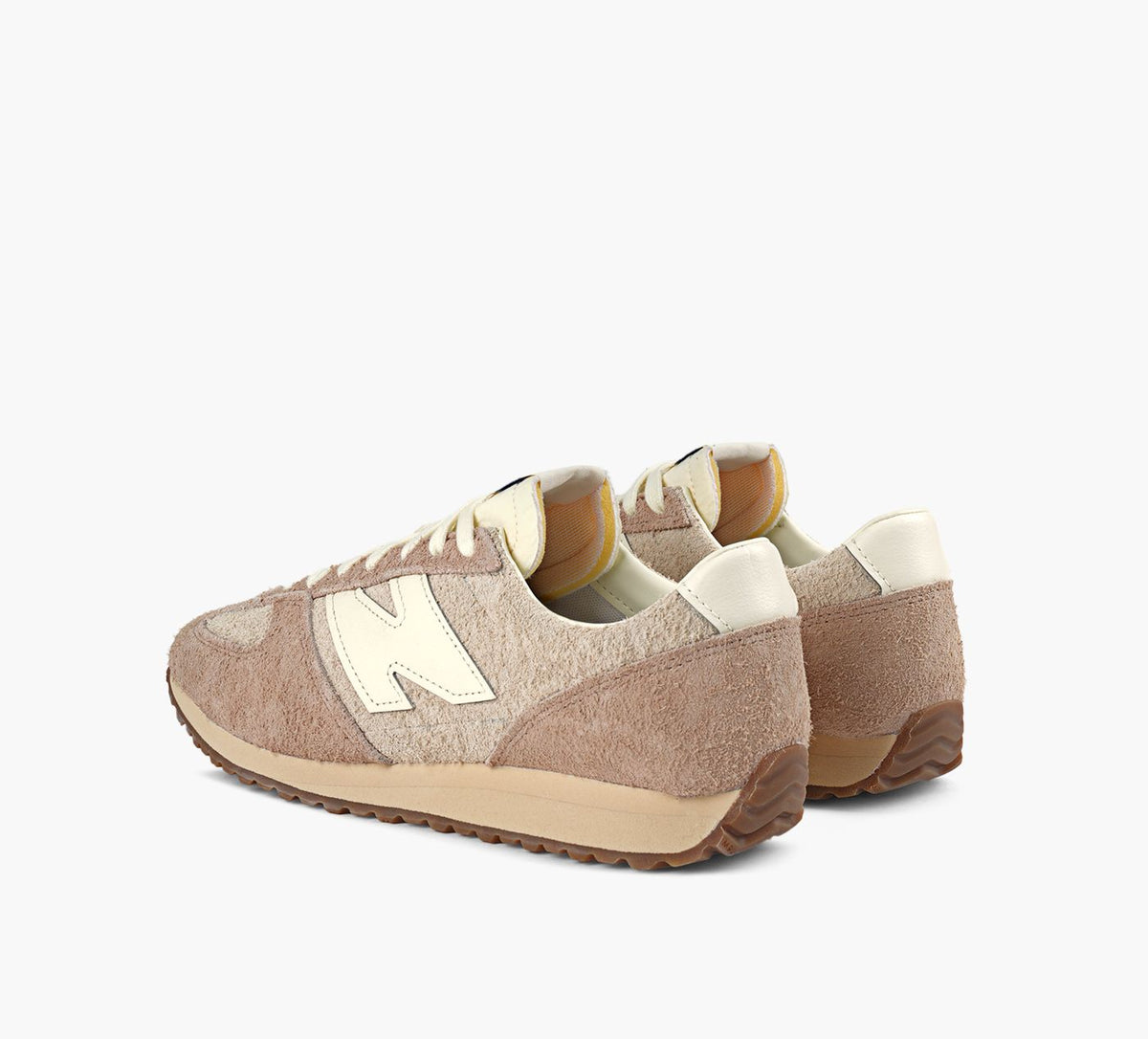 NEW BALANCE 471 in TAUPE view 3