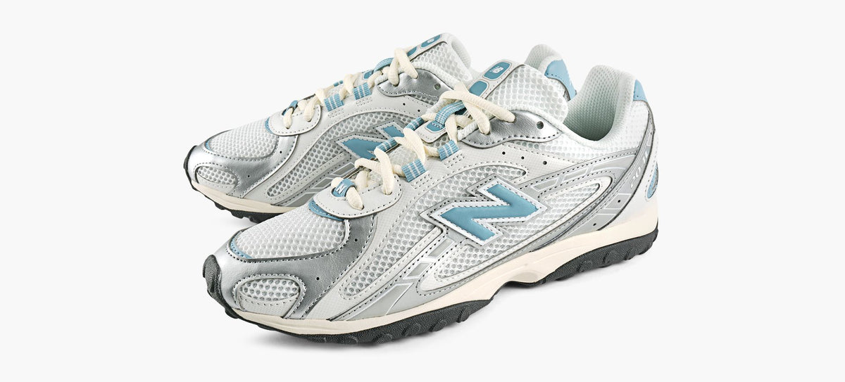 NEW BALANCE 204L in WHITE view 4