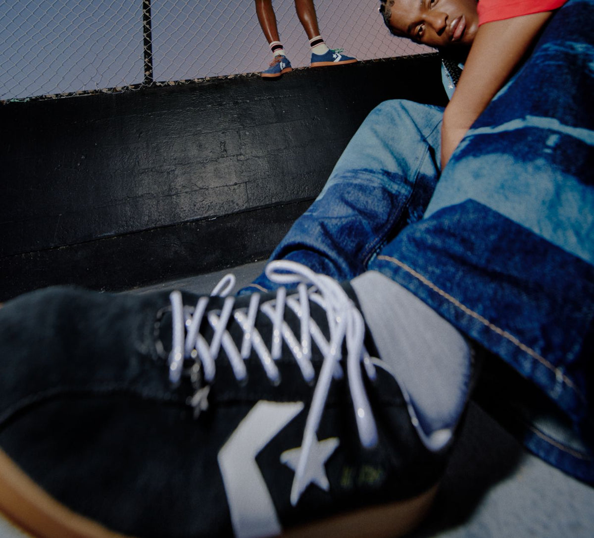 CONVERSE ALLSTARCLASSICSUDE en NOIR vue 7