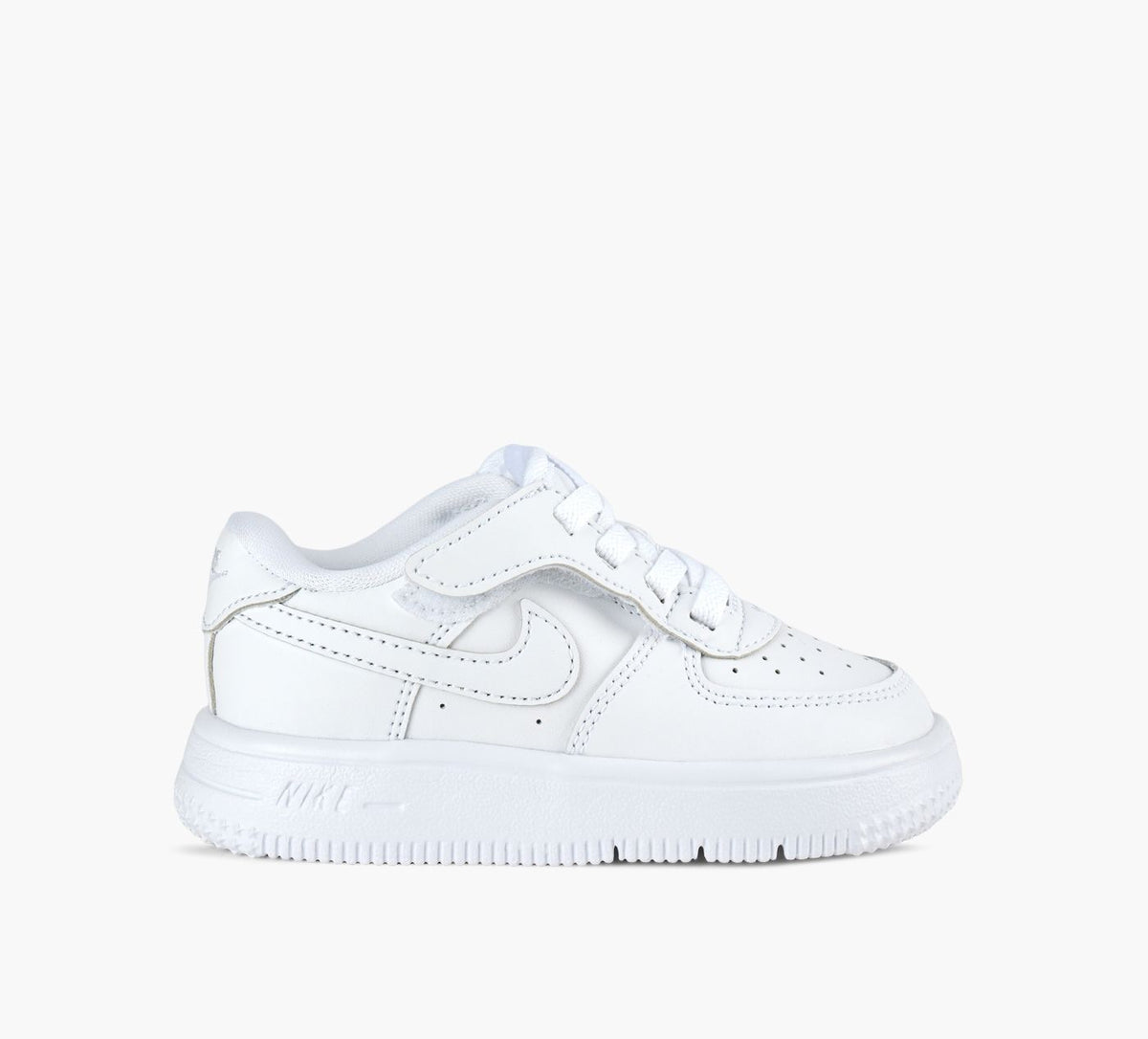 NIKE FORCE1LOWEASYON in WHITE