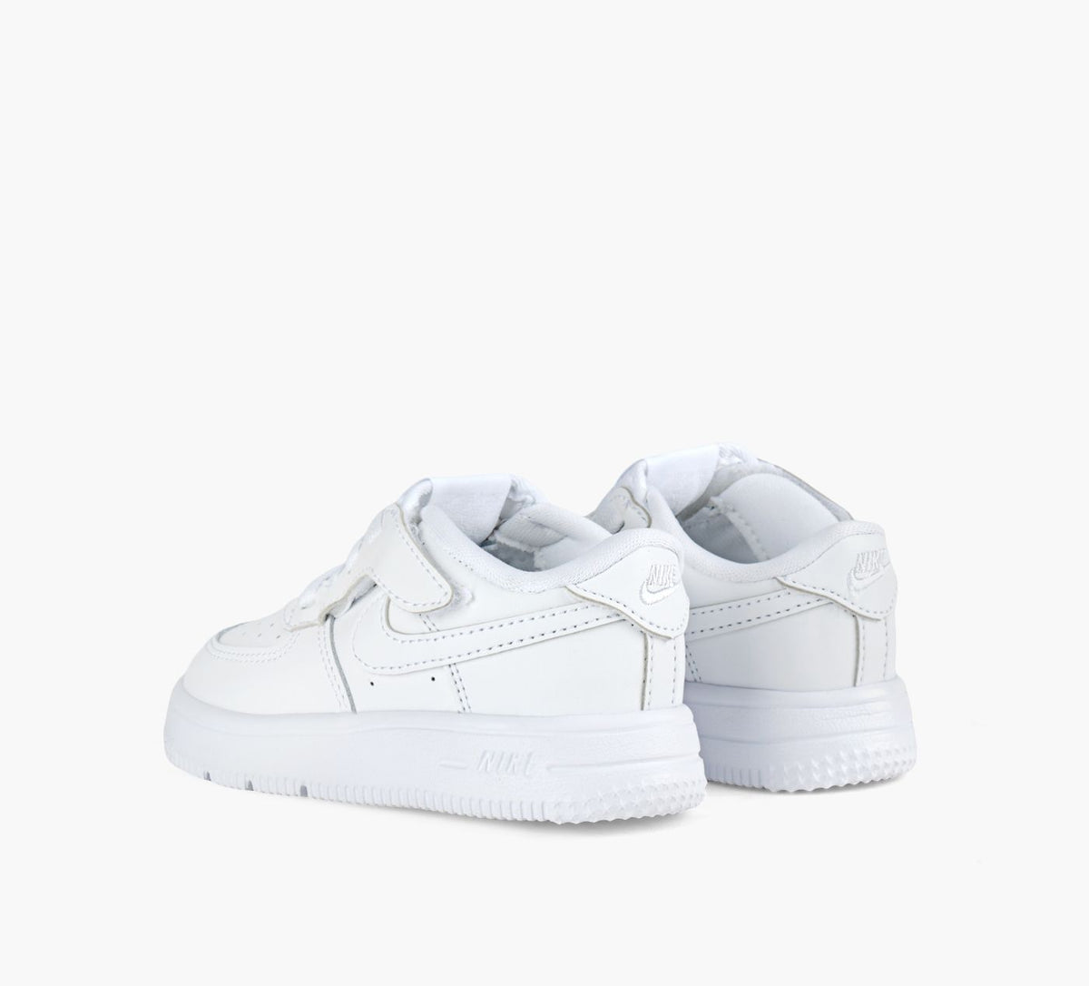NIKE BASKETFORCE1LOWEASYON en BLANC vue 3