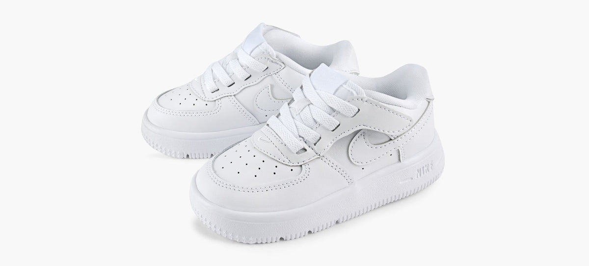 NIKE BASKETFORCE1LOWEASYON en BLANC vue 4