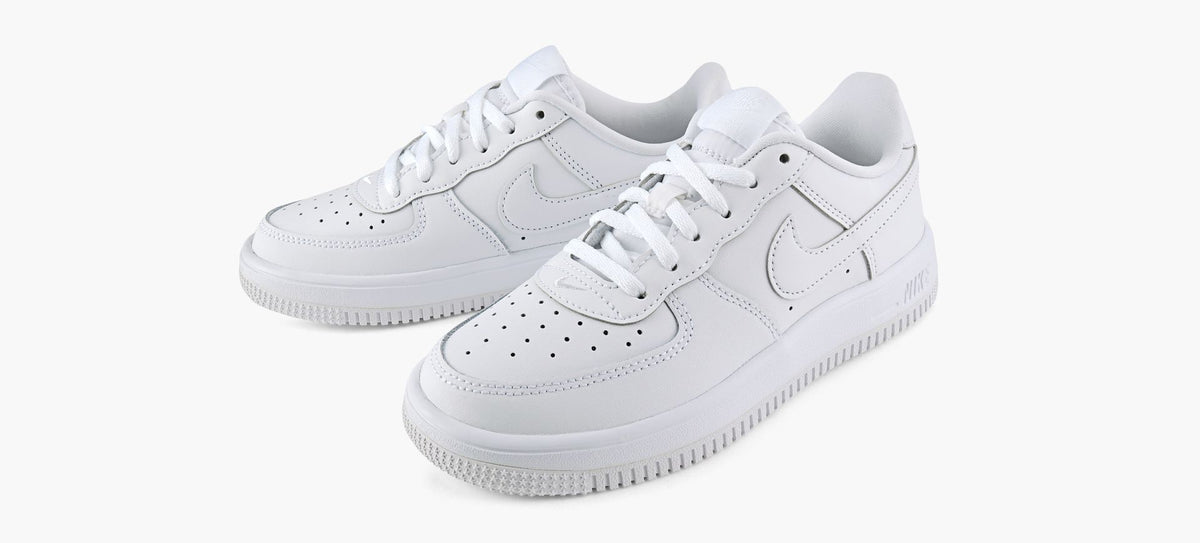 NIKE FORCE1LOW in WHITE view 4