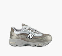 NEW BALANCE 1000 en ARGENT