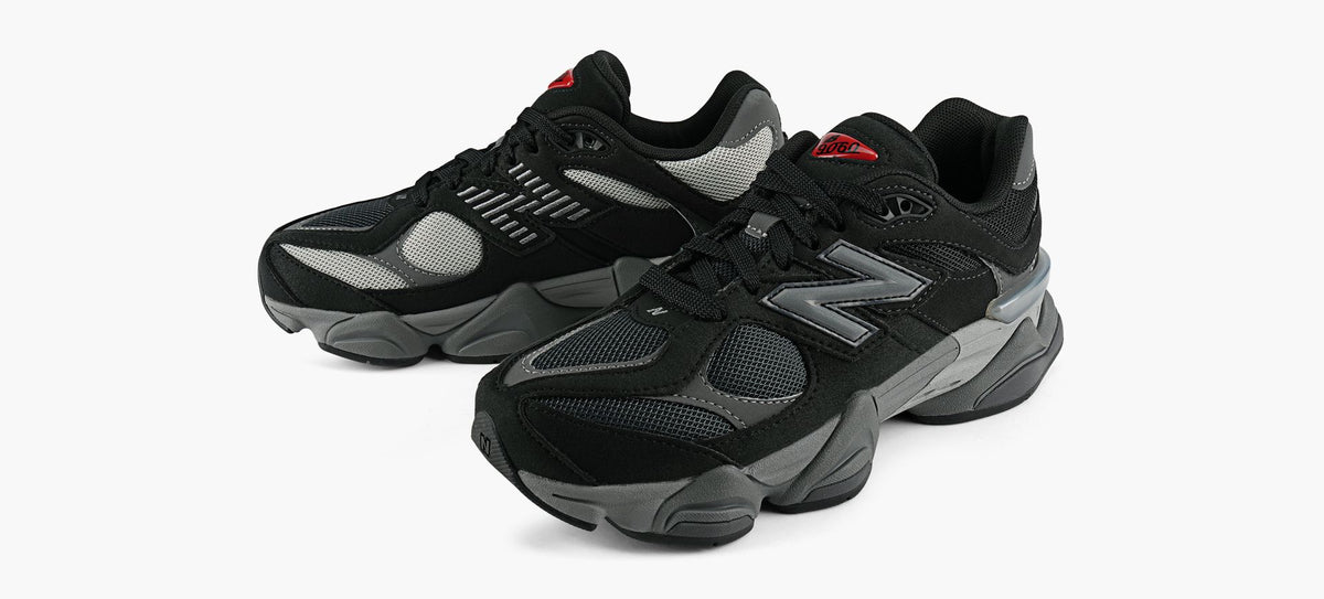 NEW BALANCE 9060 in BLACK view 4