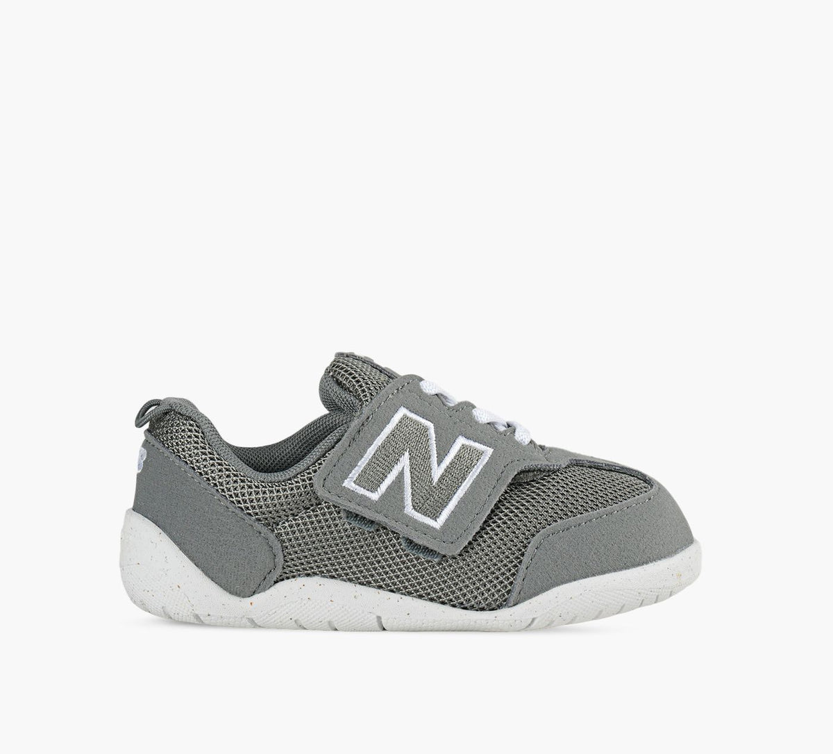 NEW BALANCE 1ST in GREY