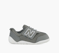 NEW BALANCE 1ST en GRIS