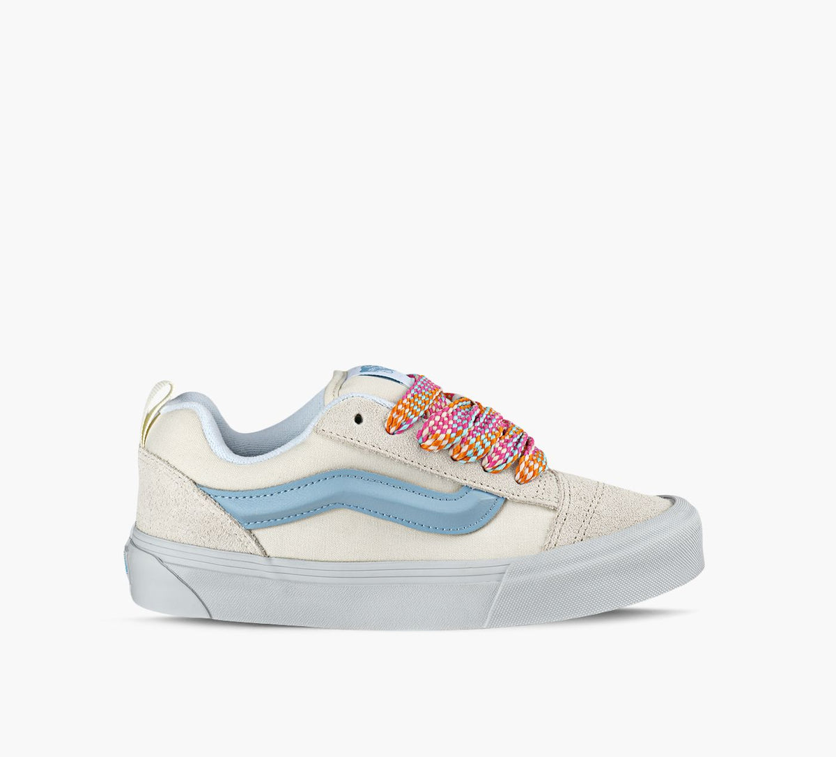 VANS KNUSKOOL in WHITE
