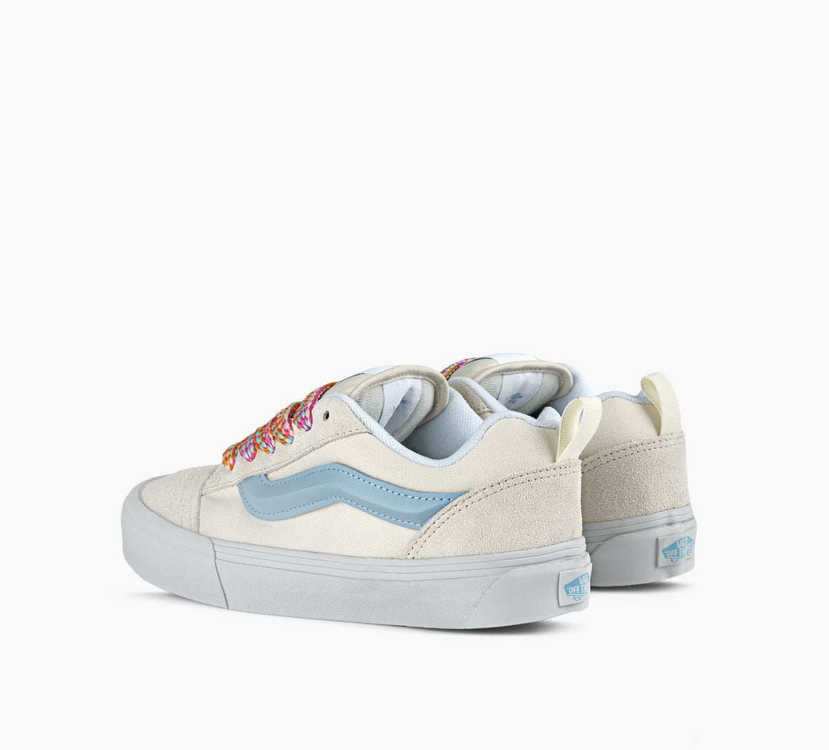 VANS KNUSKOOL in WHITE view 3