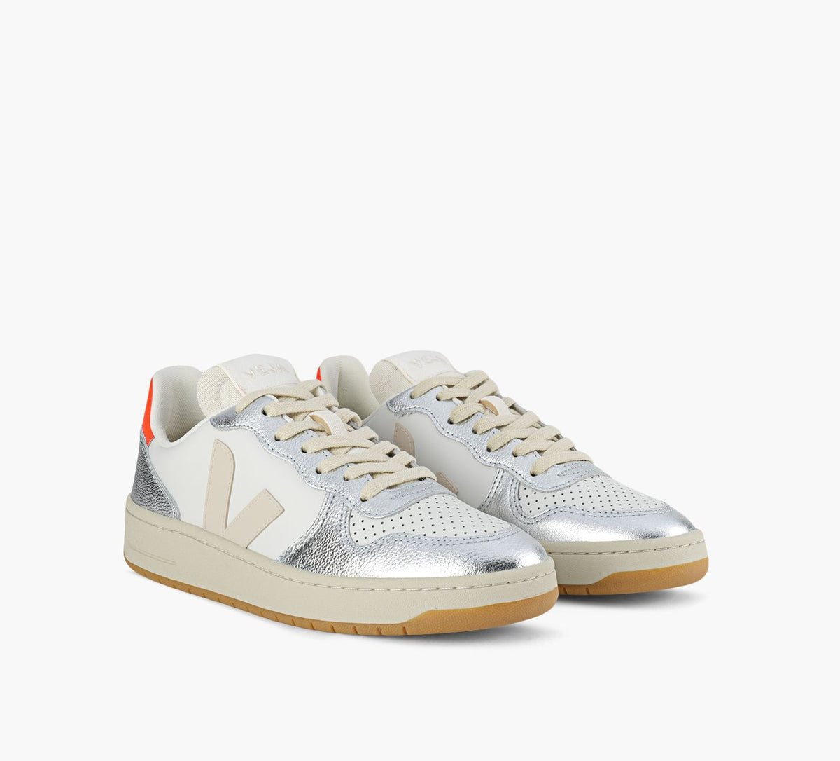 VEJA V10 en BLANC vue 2