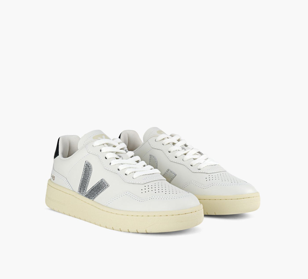 VEJA V90 en BLANC vue 2