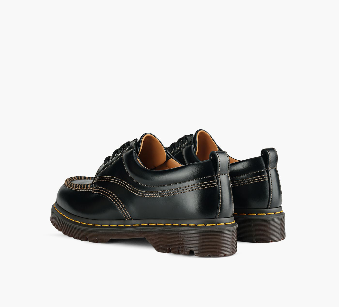 DR. MARTENS LOWELL in BLACK view 3