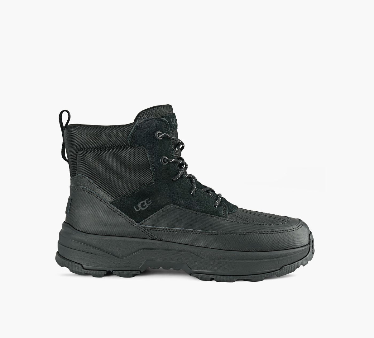 UGG TRUCKEEFIELDBOOT in BLACK