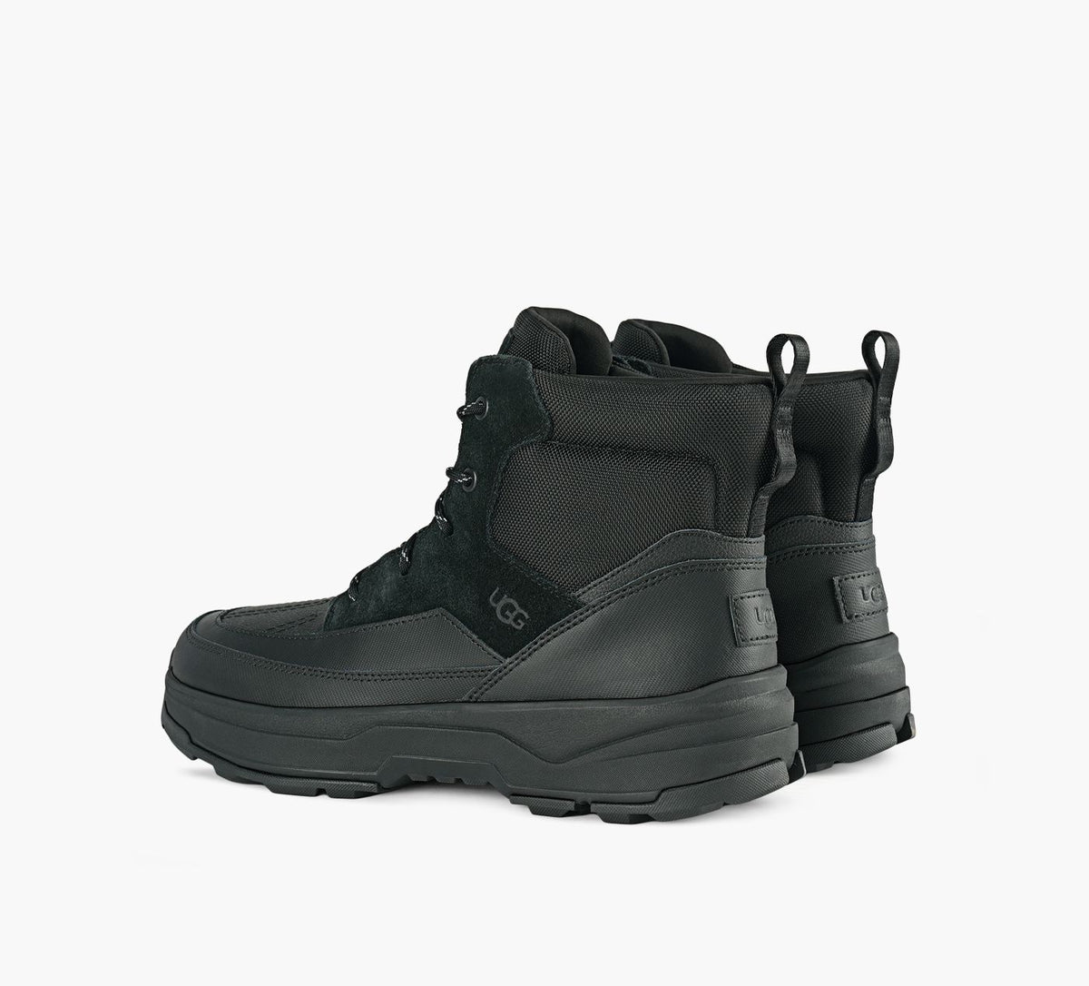 UGG TRUCKEEFIELDBOOT in BLACK view 3