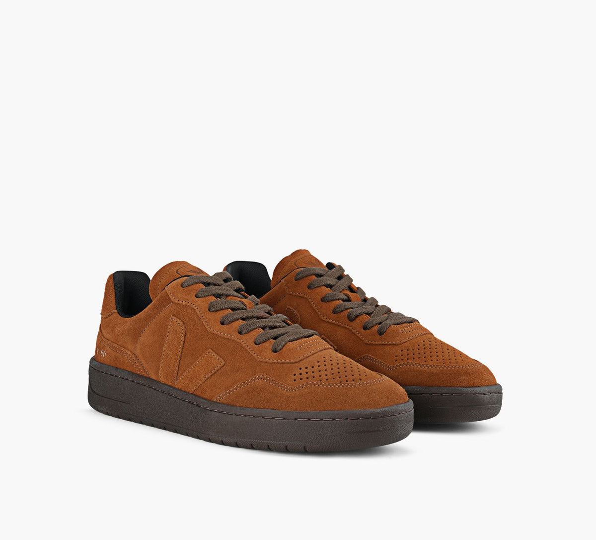 VEJA V90 in TAN view 2