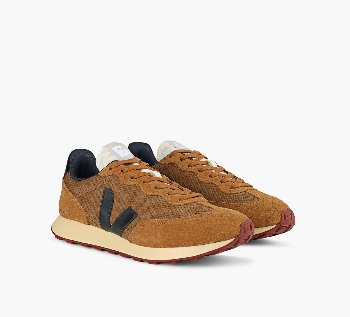VEJA RIOBRANCO in TAN view 2