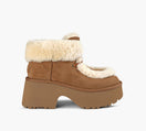 UGG ESMEELACEUP in TAN