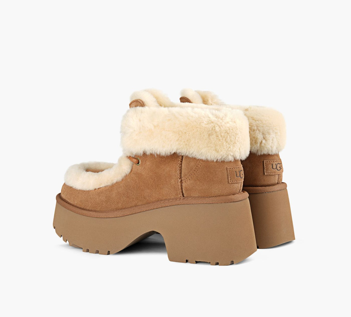 UGG ESMEELACEUP in TAN view 3
