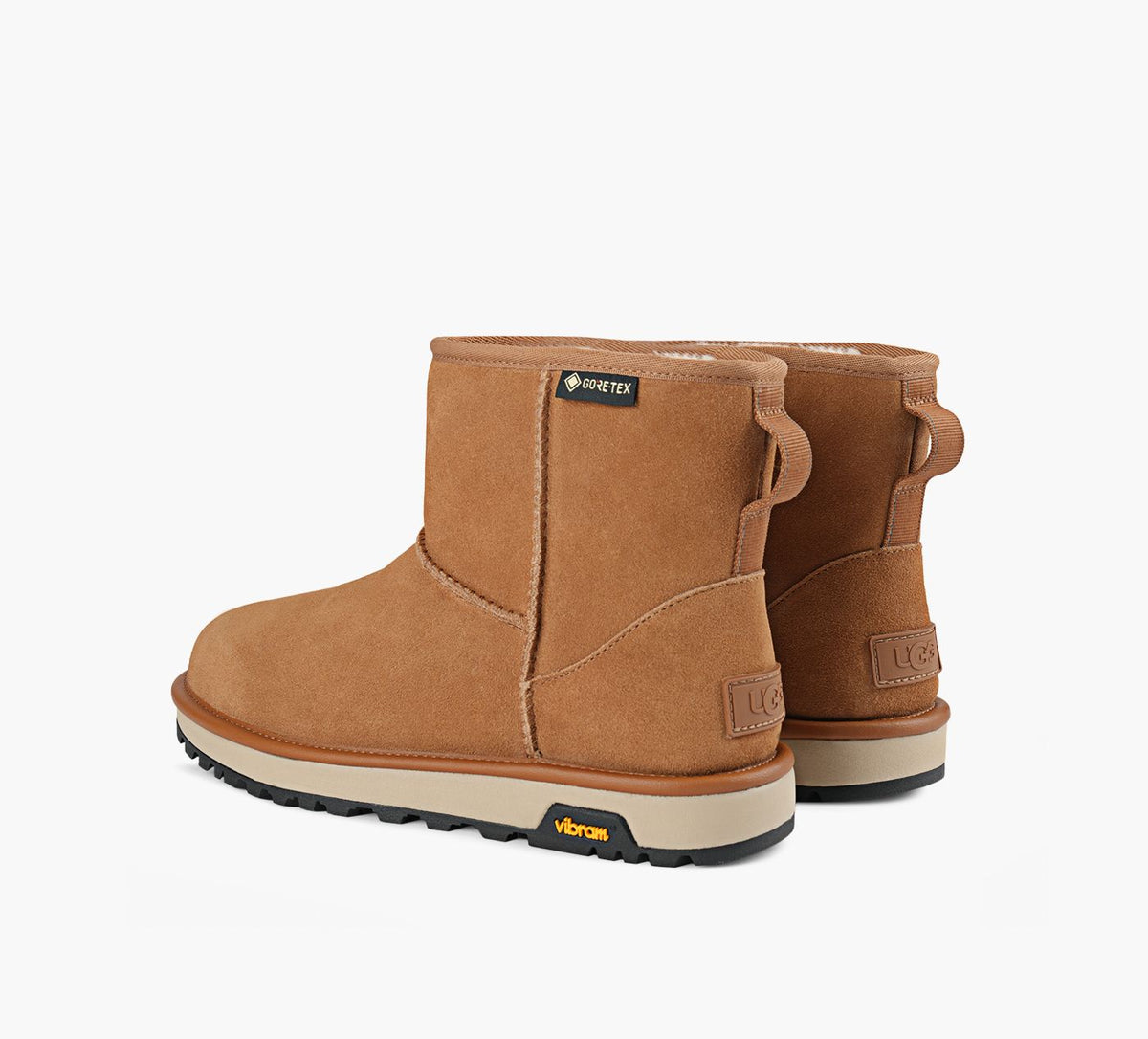 UGG CLASSICMINIGTX en TAN vue 3