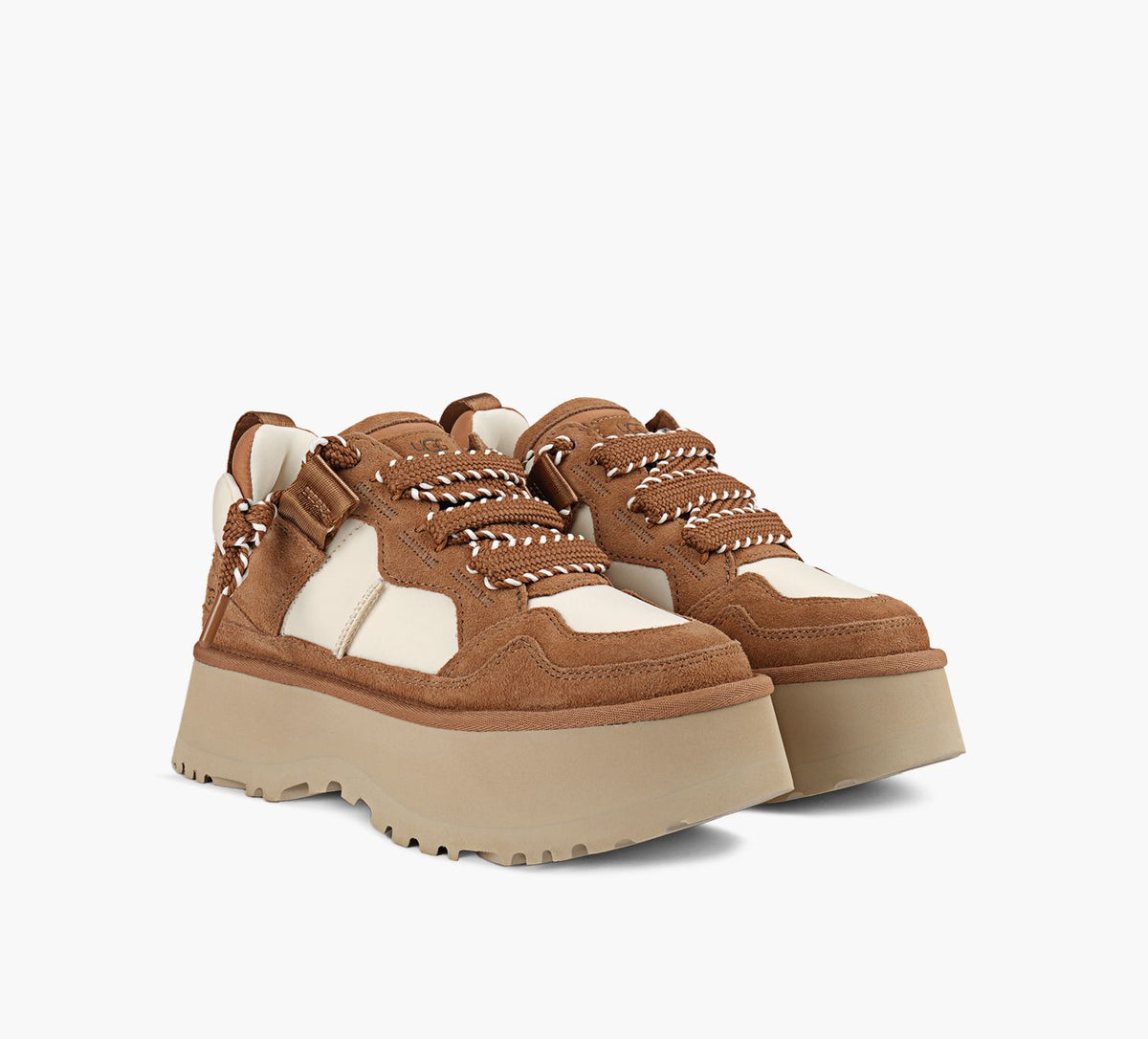 UGG ASTROMEL en TAN vue 2