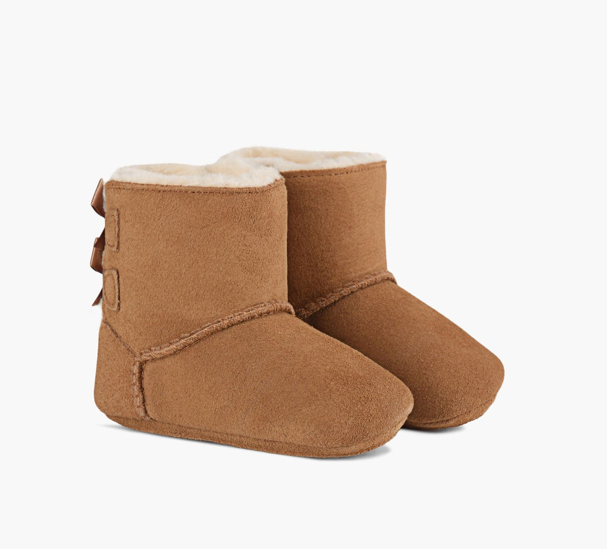 UGG BABYBAILEYBOW in TAN view 2